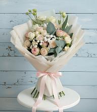 Букет цветов из:  Розы и Лизиантусы в Крупино