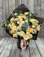 Букет цветов из:  Розы и Лизиантусы #REPLACE_PRED# Крупино