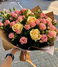 Букет цветов из:  Розы #REPLACE_PRED# Крупино