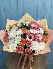 Букет цветов из:  Розы, Герберы и Хризантемы в Крупино