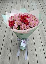 Букет цветов из:  Альстромерии #REPLACE_PRED# Крупино
