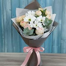 Букет цветов из:  Хризантемы и Розы в Крупино