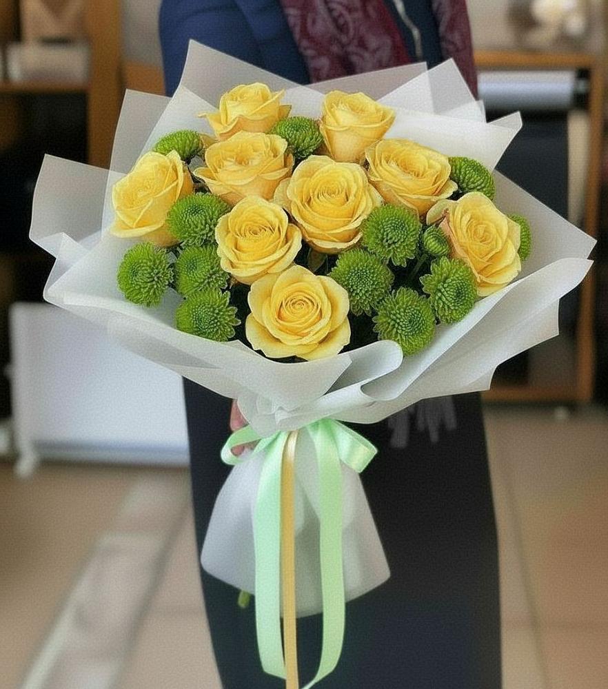 Букет цветов из: Хризантемы и Розы в Крупино