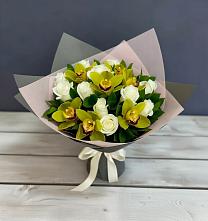 Букет цветов из:  Орхидеи и Розы в Крупино