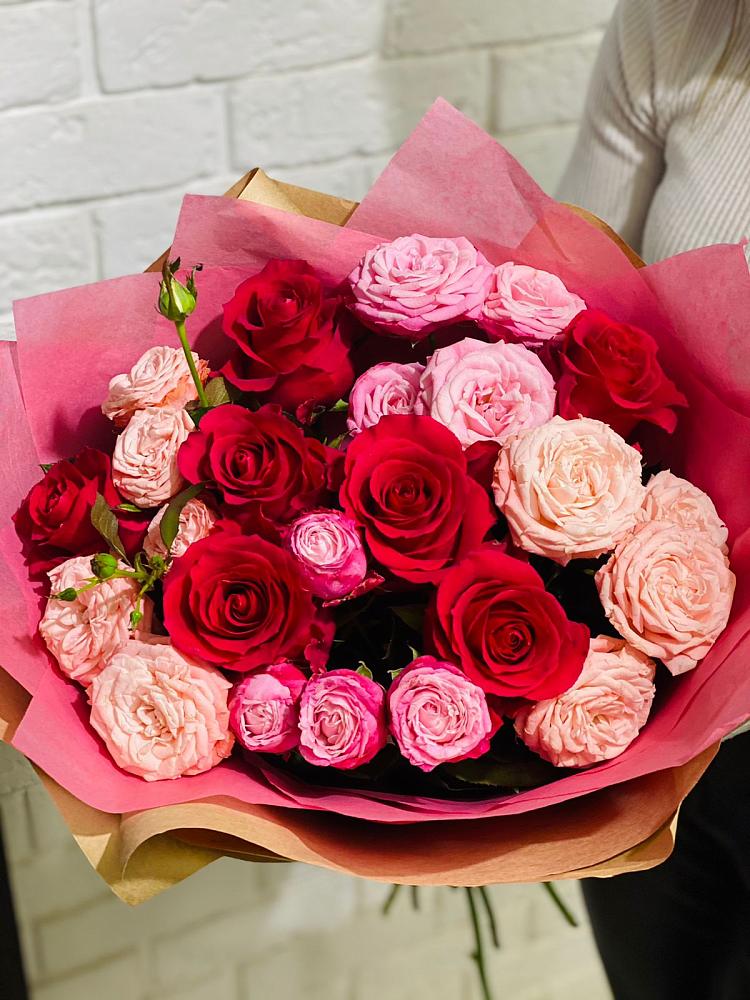 Букет цветов из: Розы в Крупино