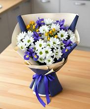 Букет цветов из:  Розы, Ирисы и Хризантемы #REPLACE_PRED# Крупино
