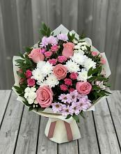 Букет цветов из:  Альстромерии, Гвоздики, Розы и Хризантемы в Крупино
